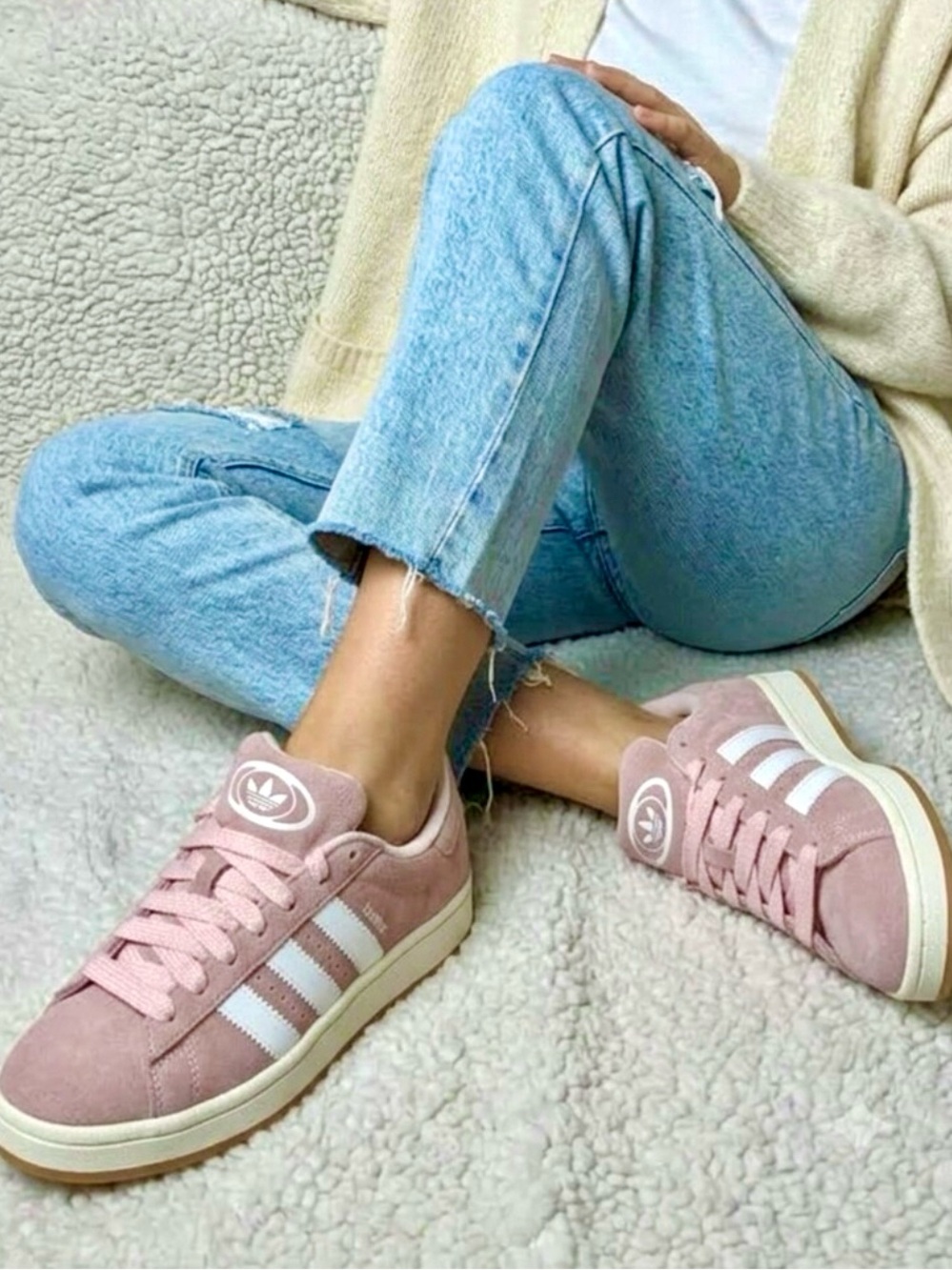 GUC - Adidas Campus 00 Pink Suede 3-White Stripe Sneakers, Sz 3.5Y / 5 women